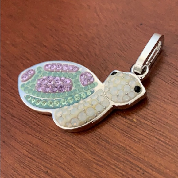 New Swarovski Crystal Snail Pendant Zipper Pull - Picture 4 of 6